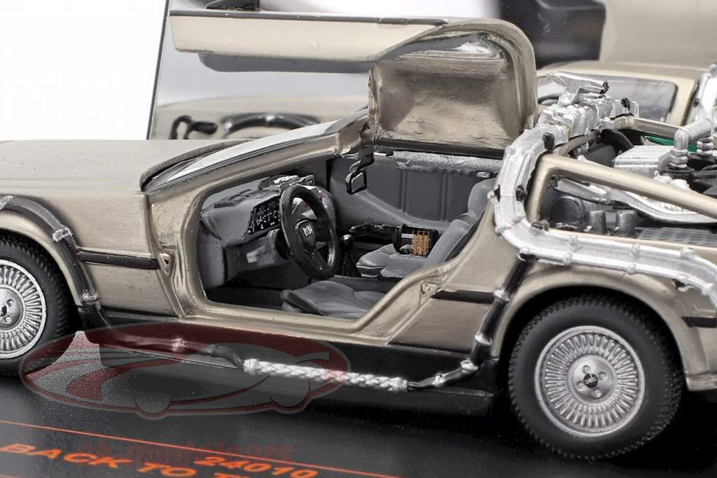 DeLorean DMC-12 Back to the Future Deel II 1:43 Vitesse
