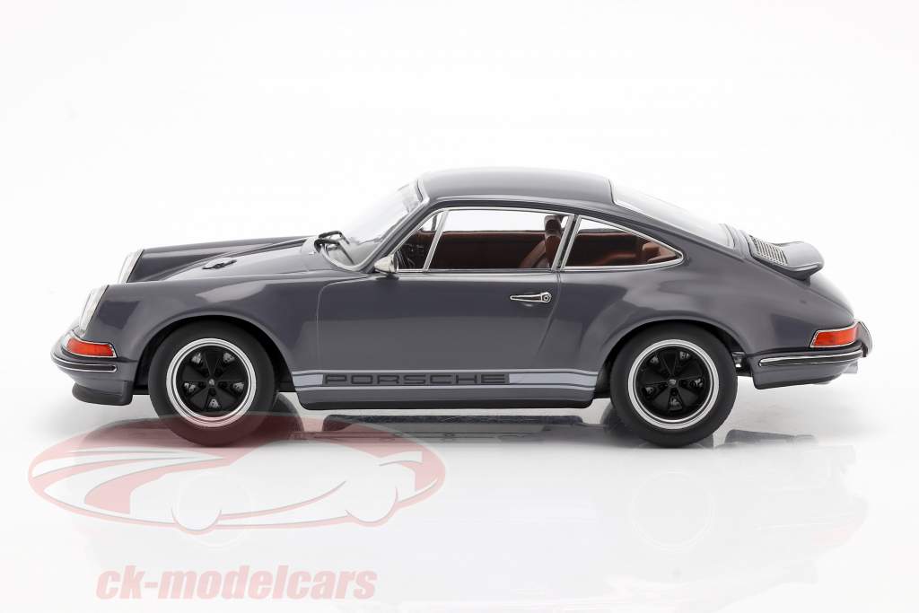 Singer Coupe Porsche 911 Modificación gris oscuro 1:18 KK-Scale