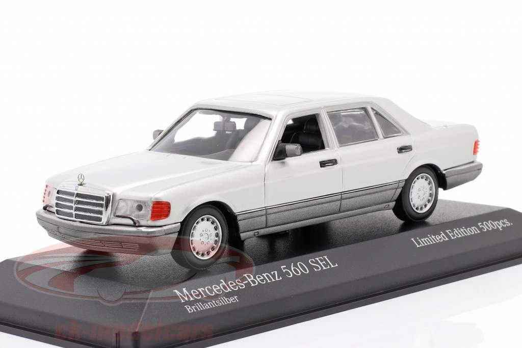 Mercedes-Benz 560 SEL (W126) year 1990 silver 1:43 Minichamps