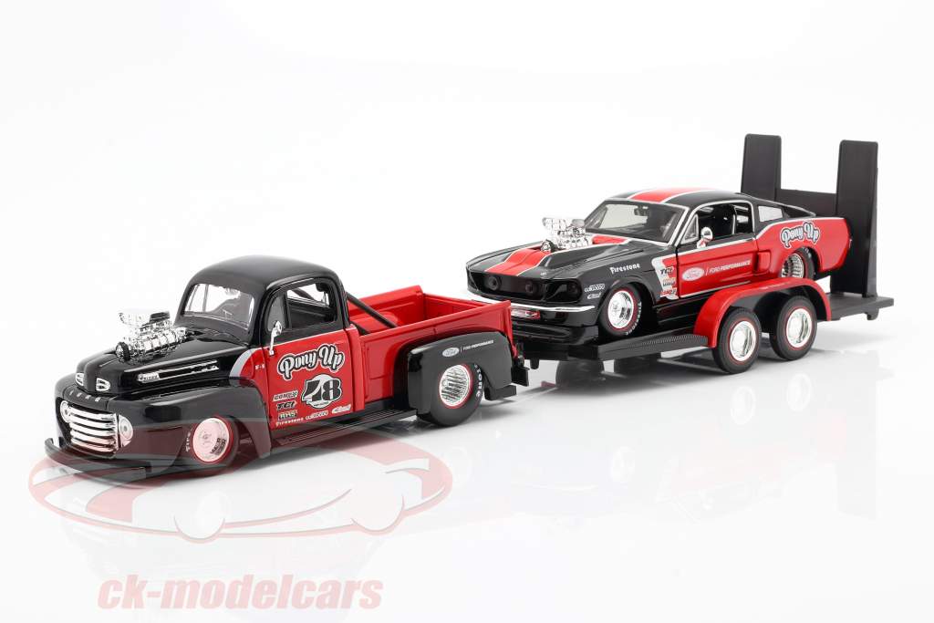 3-Car Set Ford F1 Pick-Up Con trailer e Ford Mustang 1:24 Maisto