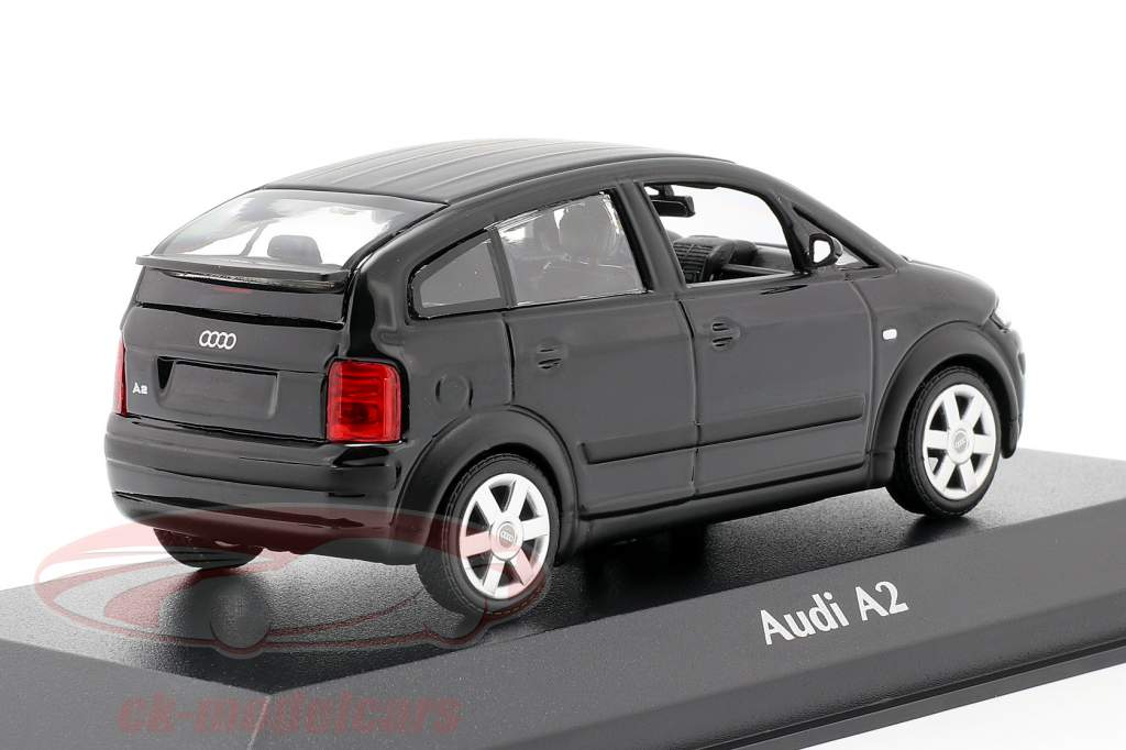 Audi A2 (8Z) Año de construcción 2000 negro metálico 1:43 Minichamps