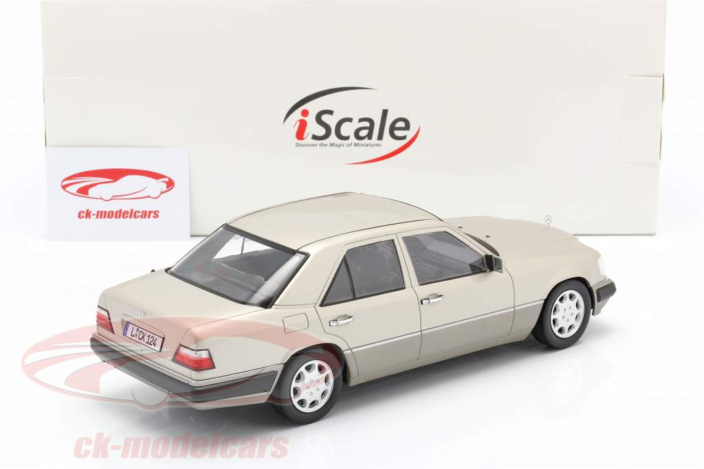 Mercedes-Benz Classe E (W124) Année de construction 1989 argent fumé 1:18 iScale