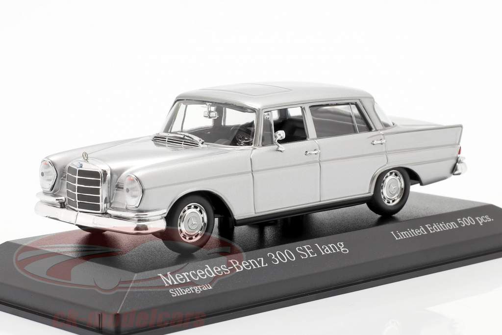 Mercedes-Benz 300 SE lang (W112) Heckflosse Byggeår 1963 sølv 1:43 Minichamps