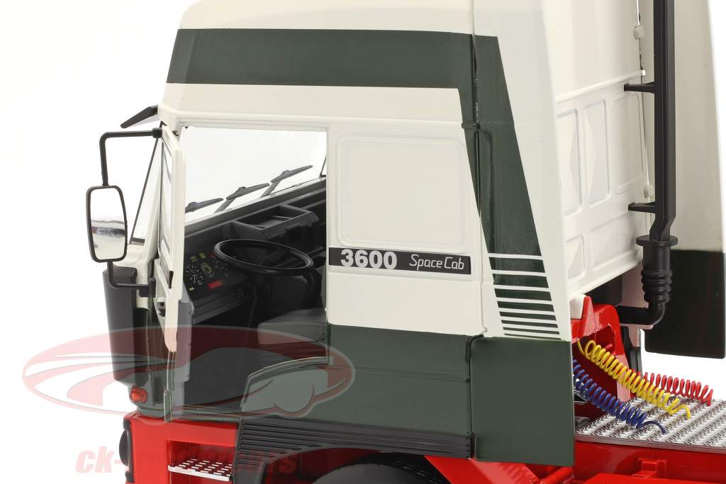DAF 3600 SpaceCab Sattelzugmaschine 1986 dunkelgrün / weiß / rot 1:18 Road Kings
