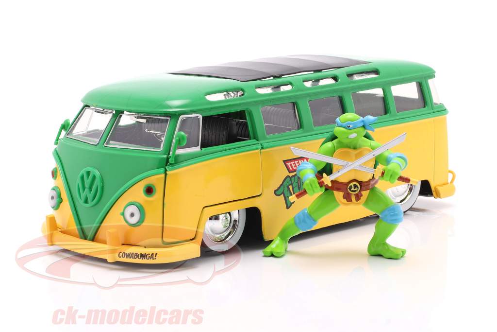 Volkswagen VW Bus Series de Televisión Teenage Mutant Ninja Turtles Con figura 1:24 Jada Toys