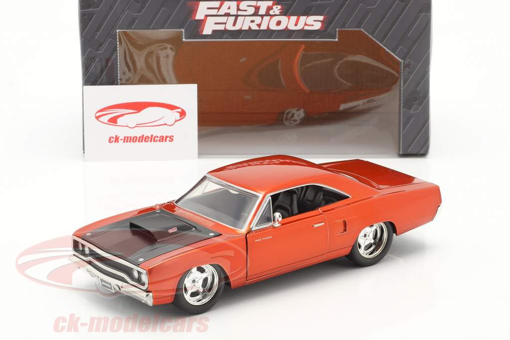 Plymouth Road Runner から ザ・ 映画 Fast and Furious 7 2015 1:24 Jada Toys