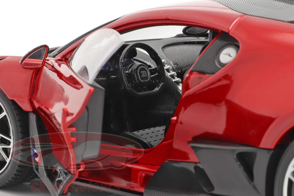 Bugatti Divo 建设年份 2018 红 / 黑色 1:18 Bburago