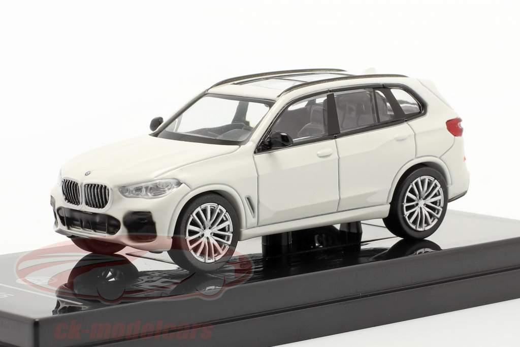 BMW X5 G05 year 2018 mineral white 1:64 Paragon Models