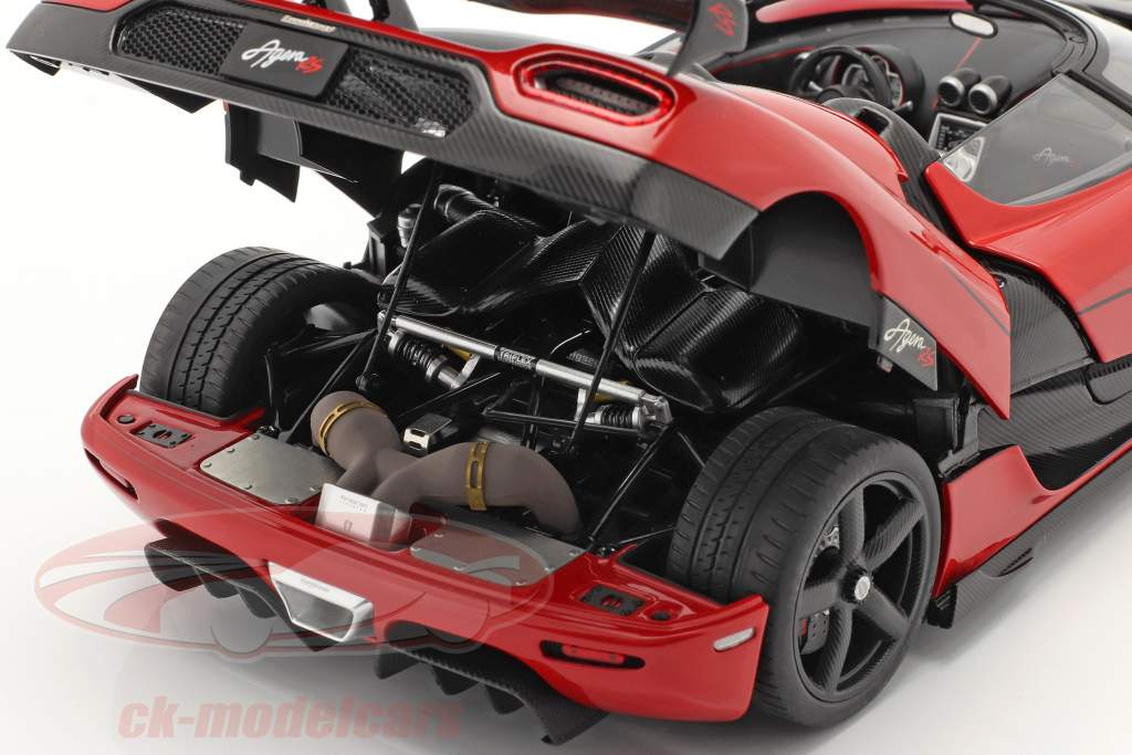 Koenigsegg Agera RS Byggeår 2015 chili rød / kulstof 1:18 AUTOart