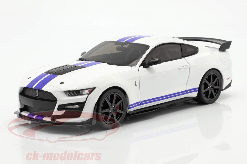 Ford Mustang Shelby GT500 Fast Track 建设年份 2020 白色的 1:18 Solido