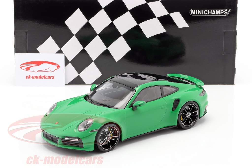 Porsche 911 (992) Turbo S 建设年份 2020 python 绿色 1:18 Minichamps