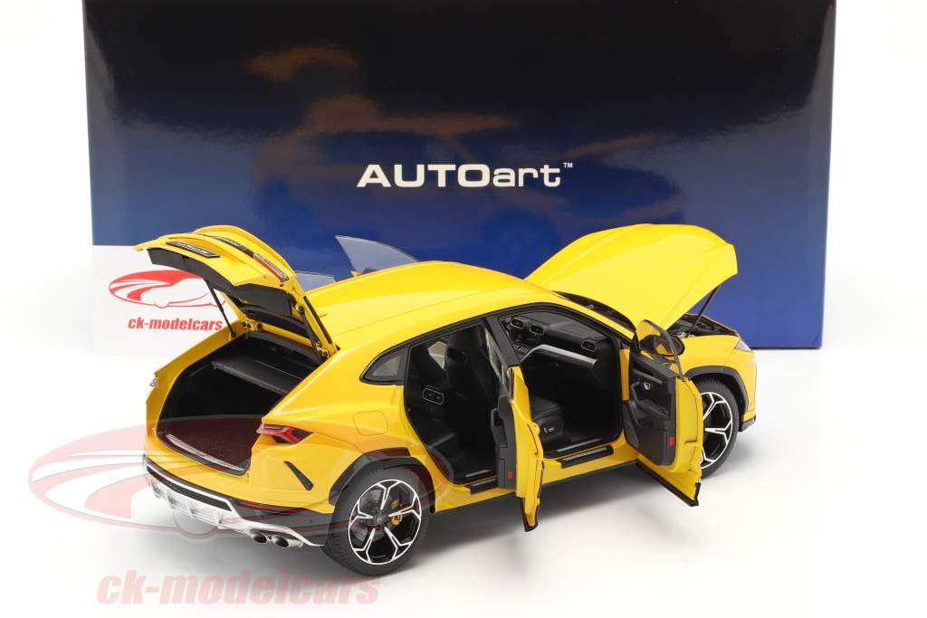 Lamborghini Urus Bouwjaar 2018 geel 1:18 AUTOart