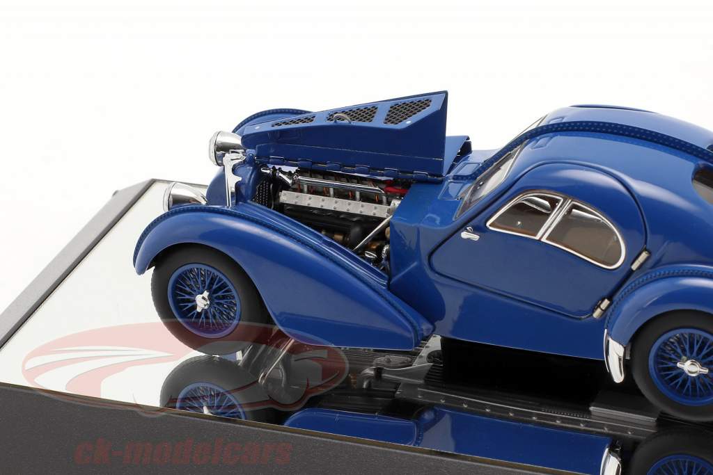 Bugatti Type 57SC Atlantic Baujahr 1938 blau 1:43 AUTOart