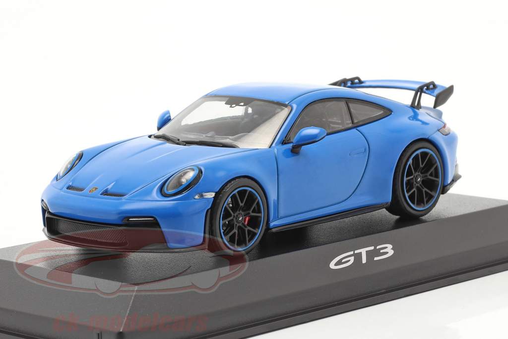 Porsche 911 (992) GT3 Año de construcción 2021 shark blue 1:43 Minichamps