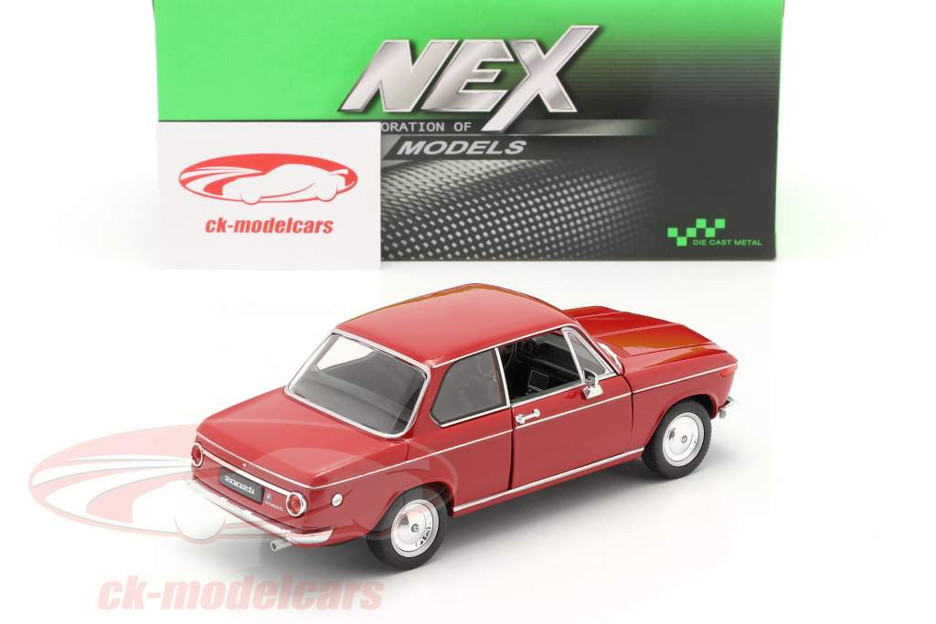 BMW 2002ti rood 1:24 Welly