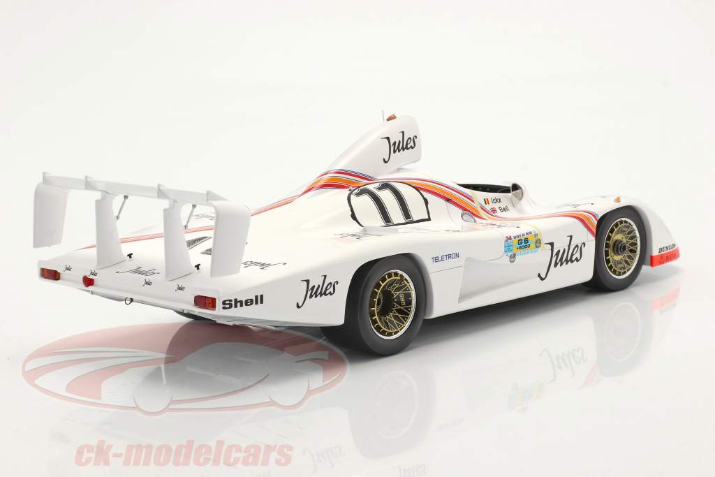 Porsche 936/81 #11 勝者 24h LeMans 1981 Ickx, Bell 1:18 Spark