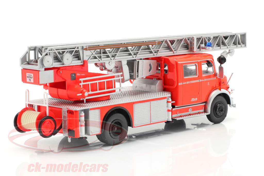 Mercedes-Benz L1519 Feuerwehr mit Teleskopdrehleiter rot / silber 1:43 Altaya