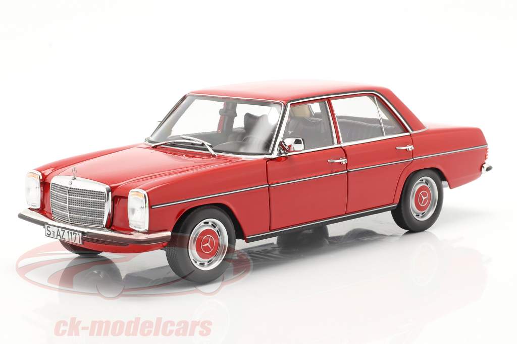 Mercedes-Benz 200/8 (W115) 系列 2 建设年份 1973 红色的 1:18 Norev