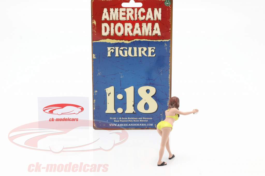 Bikini Car Wash Girl Stephanie figuur 1:18 American Diorama