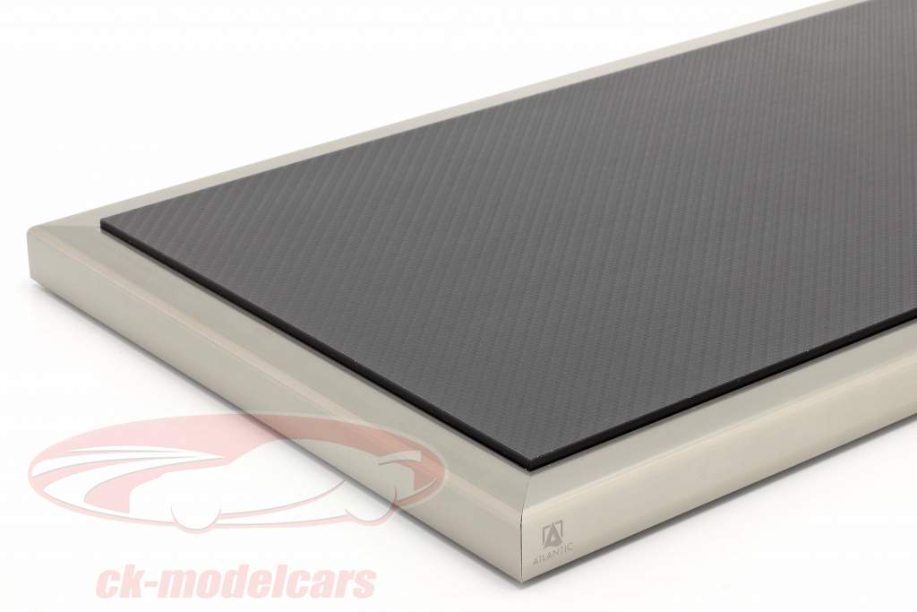 High quality acrylic showcase Dieppe Carbon with acrylic / metal base carbon / silver 1:12 Atlantic