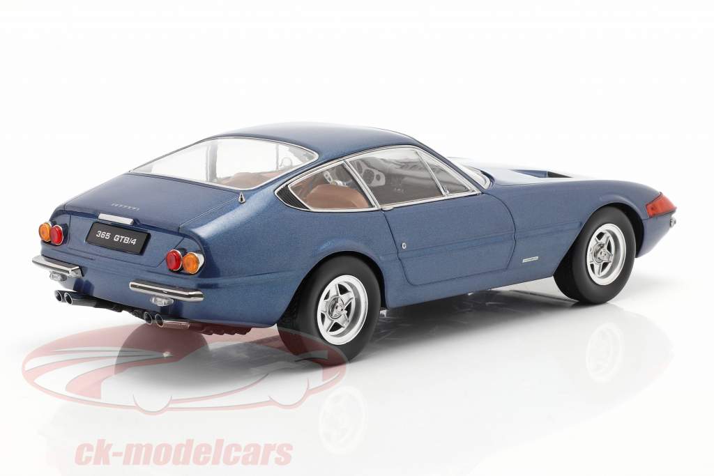 Ferrari 365 GTB/4 Daytona Coupe 2. Serie 1971 blau metallic 1:18 KK-Scale