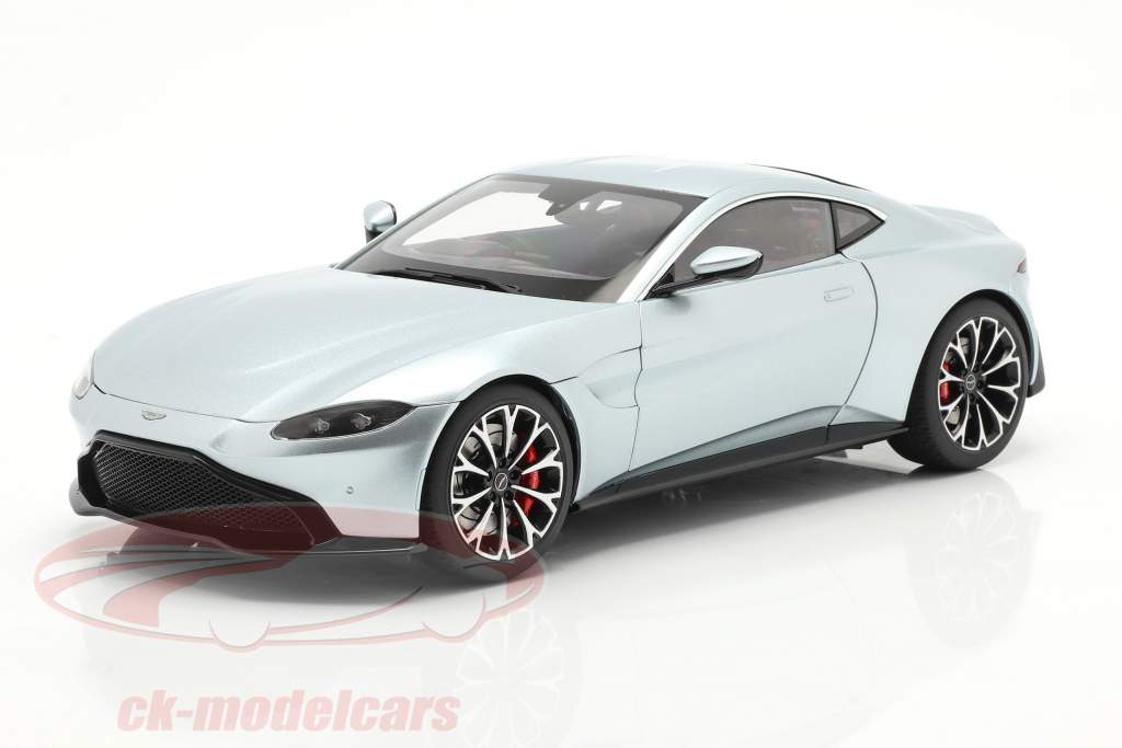 Aston Martin Vantage Année de construction 2019 skyfall argent 1:18 AUTOart