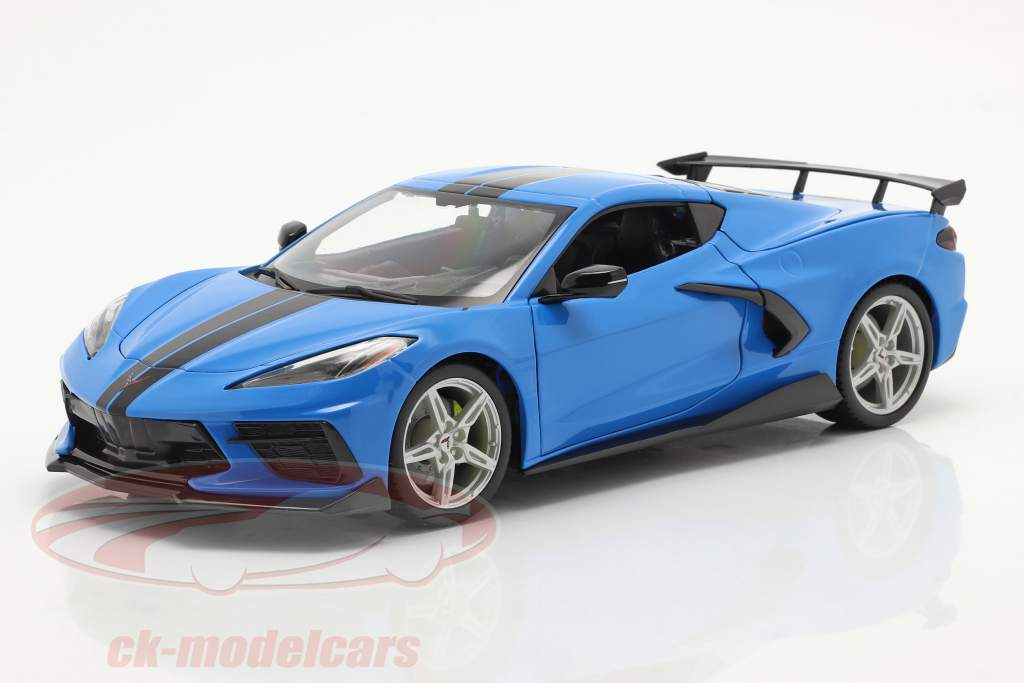 Maisto 1:18 Chevrolet Corvette Stingray Coupe 建設年 2020 青 / 黒 