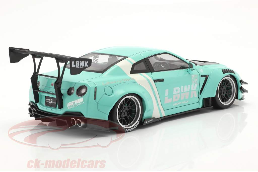 Solido 1:18 LB Works Nissan GT-R (R35) タイプ 2 ミント 緑 S1805804 