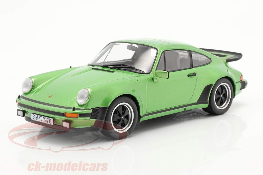 Porsche 911 (930) Turbo 3.0 year 1976 green metallic 1:18 KK-Scale