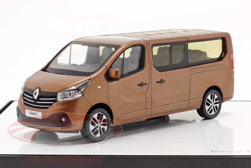 Renault Trafic III Combi year 2018 copper metallic 1:43 Norev
