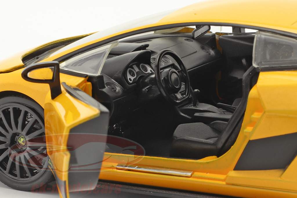 Lamborghini Gallardo Superleggera Fast & Furious 6 (2013) желтый 1:24 Jada Игрушки