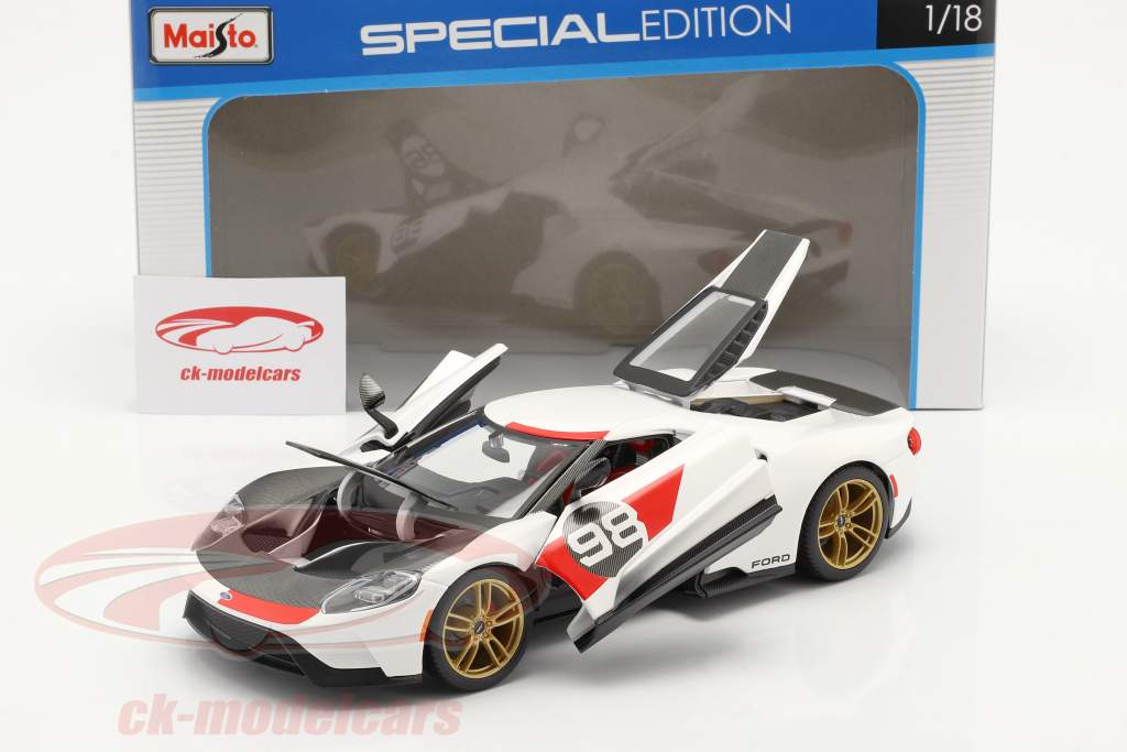 Ford GT #98 Heritage Edition 2021 blanc / rouge / carbone 1:18 Maisto