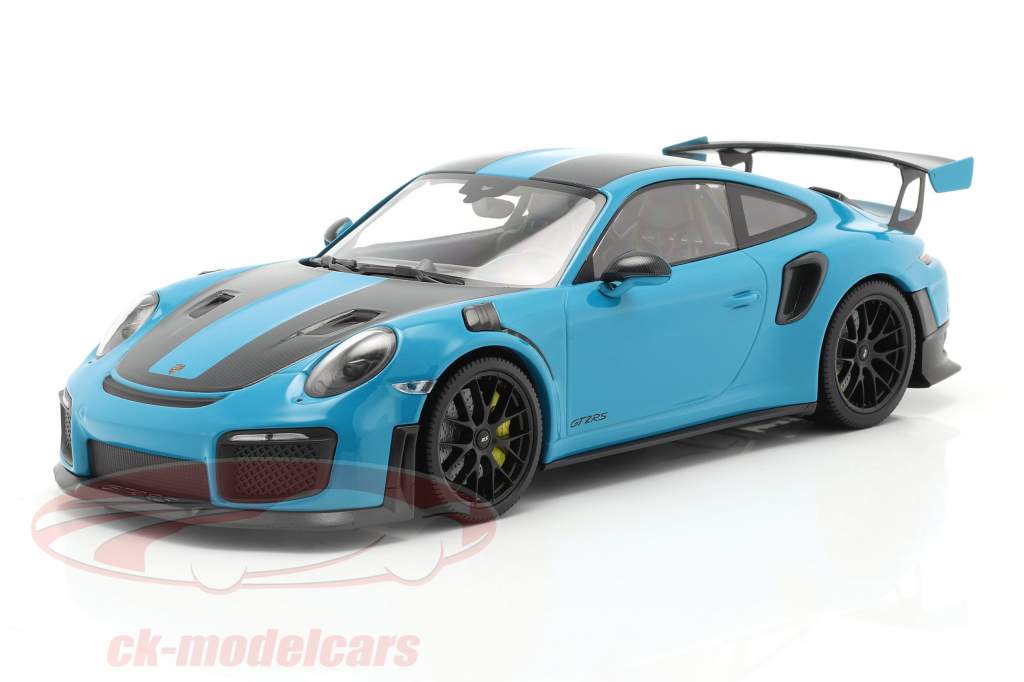 Porsche 911 (991 II) GT2 RS Weissach Package 2018 miami blue / black rims 1:18 Minichamps