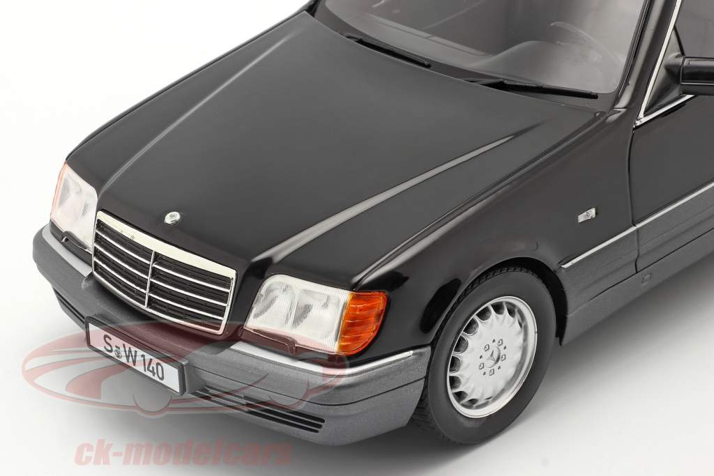 Mercedes-Benz S500 (W140) Construction year 1994-98 black 1:18 iScale / 2. choice