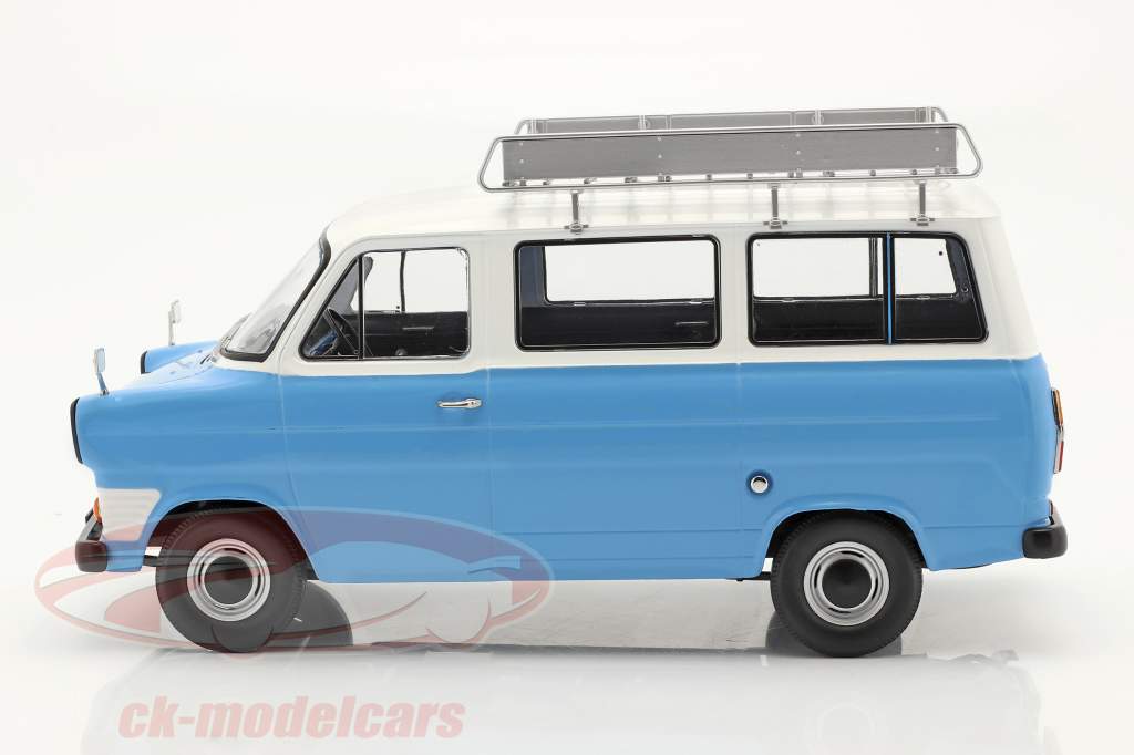 Ford Transit Bus Année de construction 1965 Bleu clair / blanche 1:18 KK-Scale