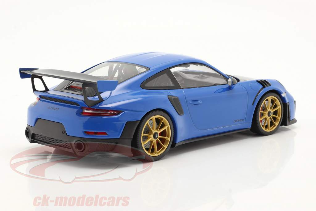 Porsche 911 (991 II) GT2 RS Weissach Package 2018 blauw / gouden velgen 1:18 Minichamps