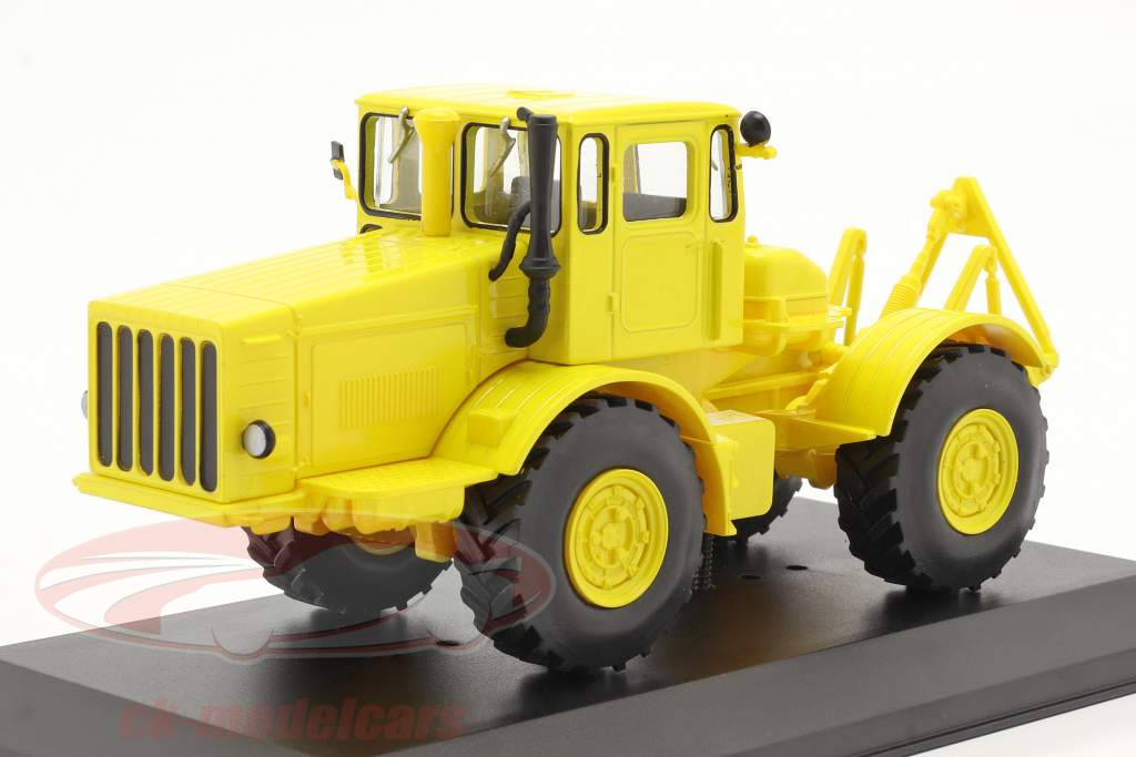Kirovets K-700 拖拉机 建设年份 1962-75 黄色 1:43 Hachette