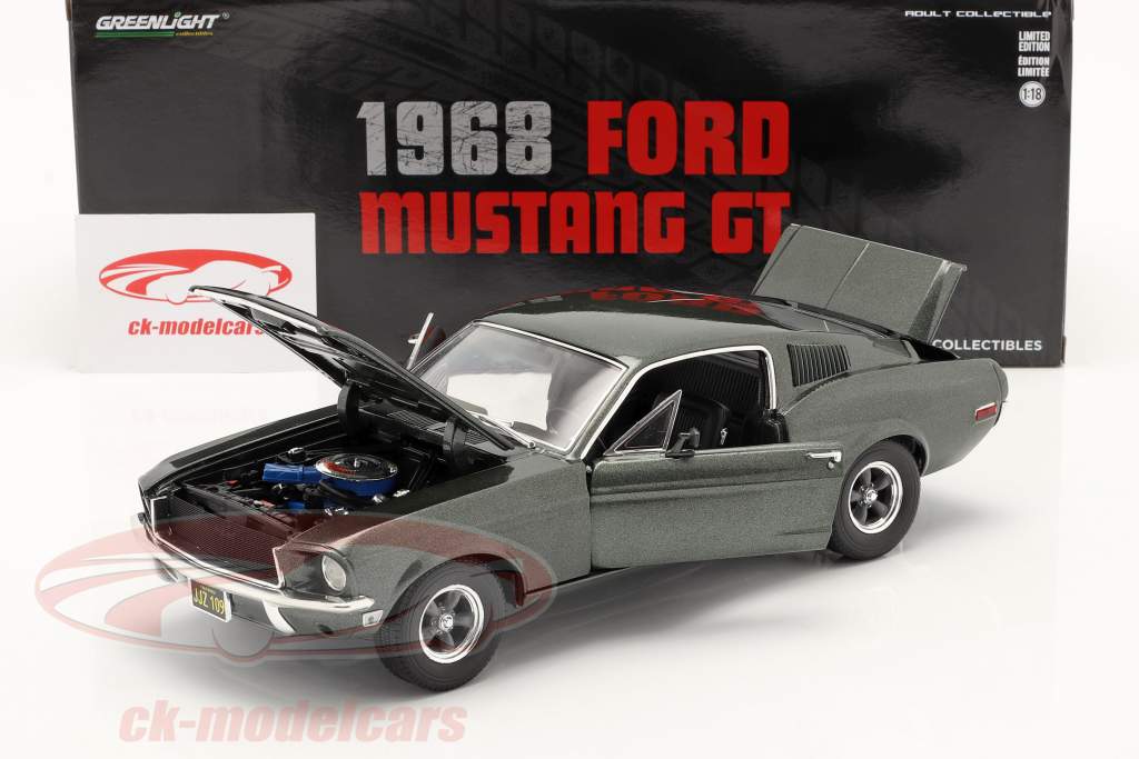Ford Mustang GT year 1968 dark green metallic 1:18 Greenlight