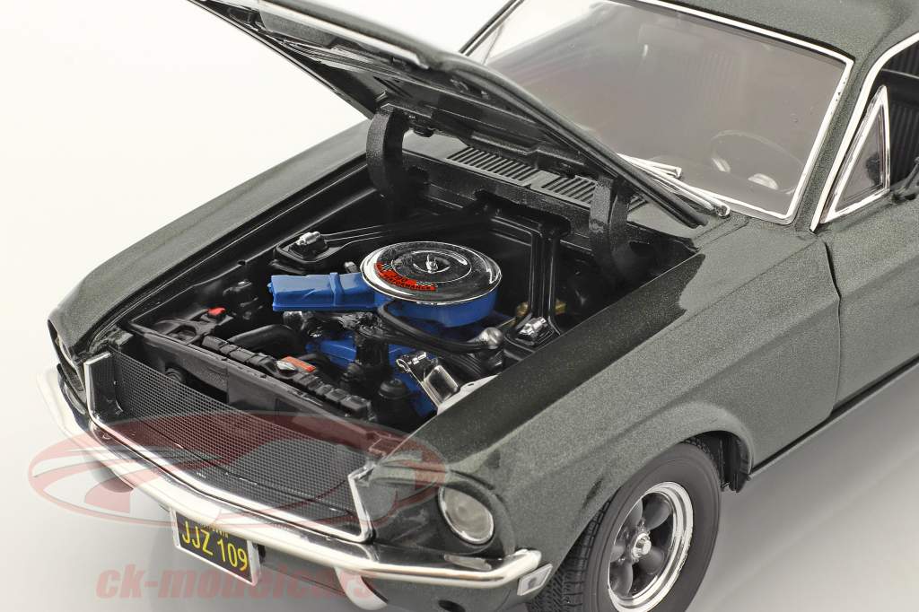 Ford Mustang GT Ano de construção 1968 verde escuro metálico 1:18 Greenlight