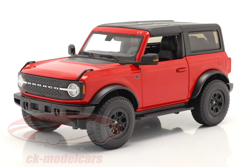 Ford Bronco Wildtrak 2-türig Baujahr 2021 rot / schwarz 1:18 Maisto 