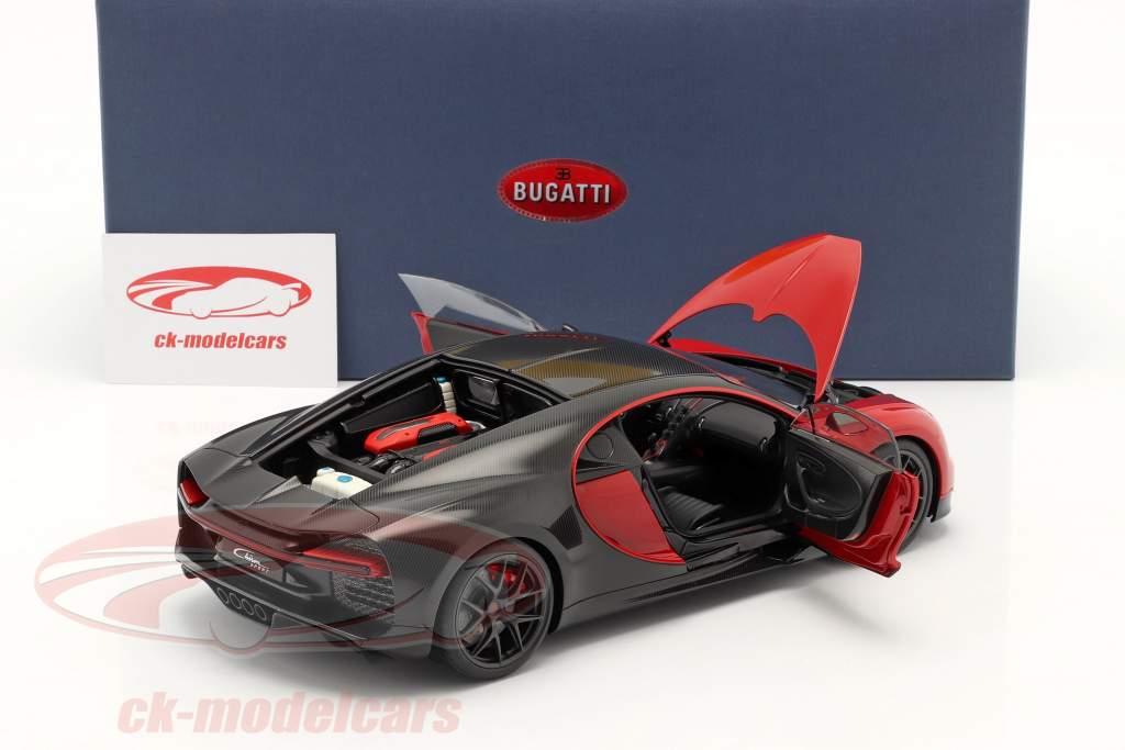 Bugatti Chiron Sport Ano de construção 2019 italiano vermelho / carbono 1:18 AUTOart