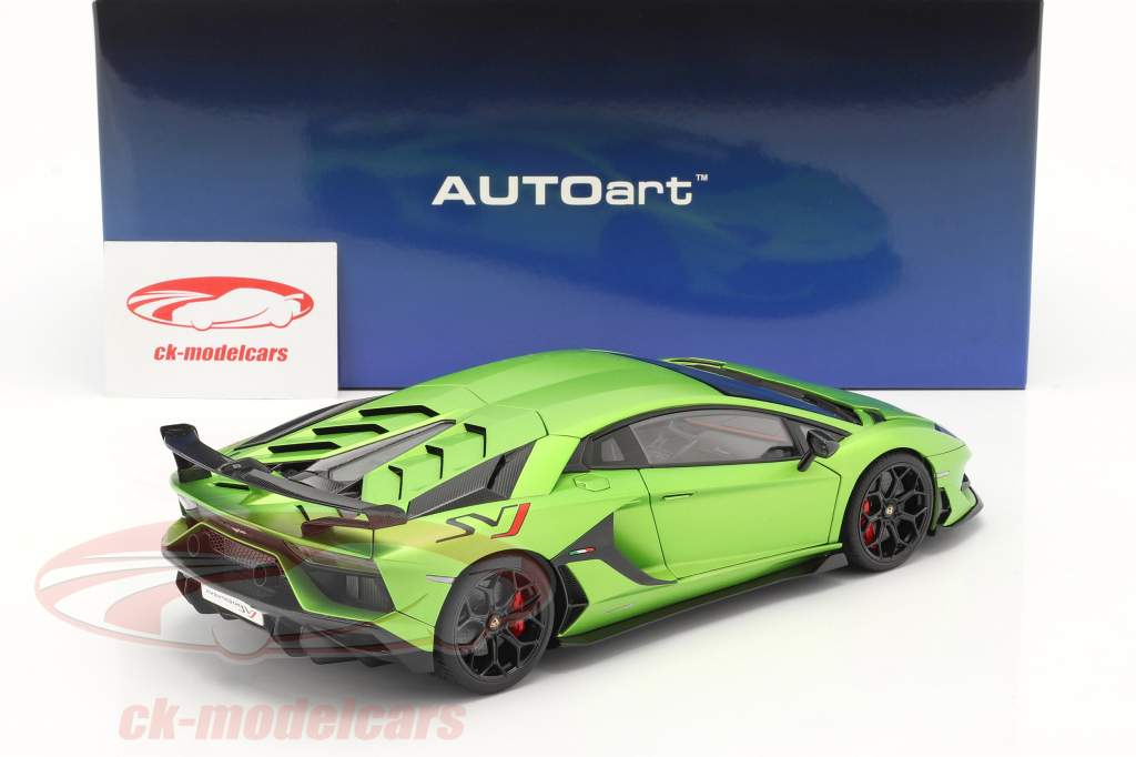 Lamborghini Aventador SVJ Año de construcción 2019 estera verde metálico 1:18 AUTOart