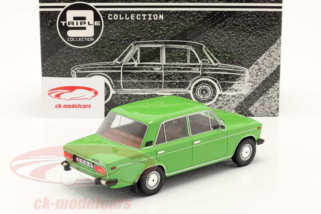 1:18 TRIPLE9 Lada Fiat 2106 1976 Dark Beige T9-1800249 Miniature 
