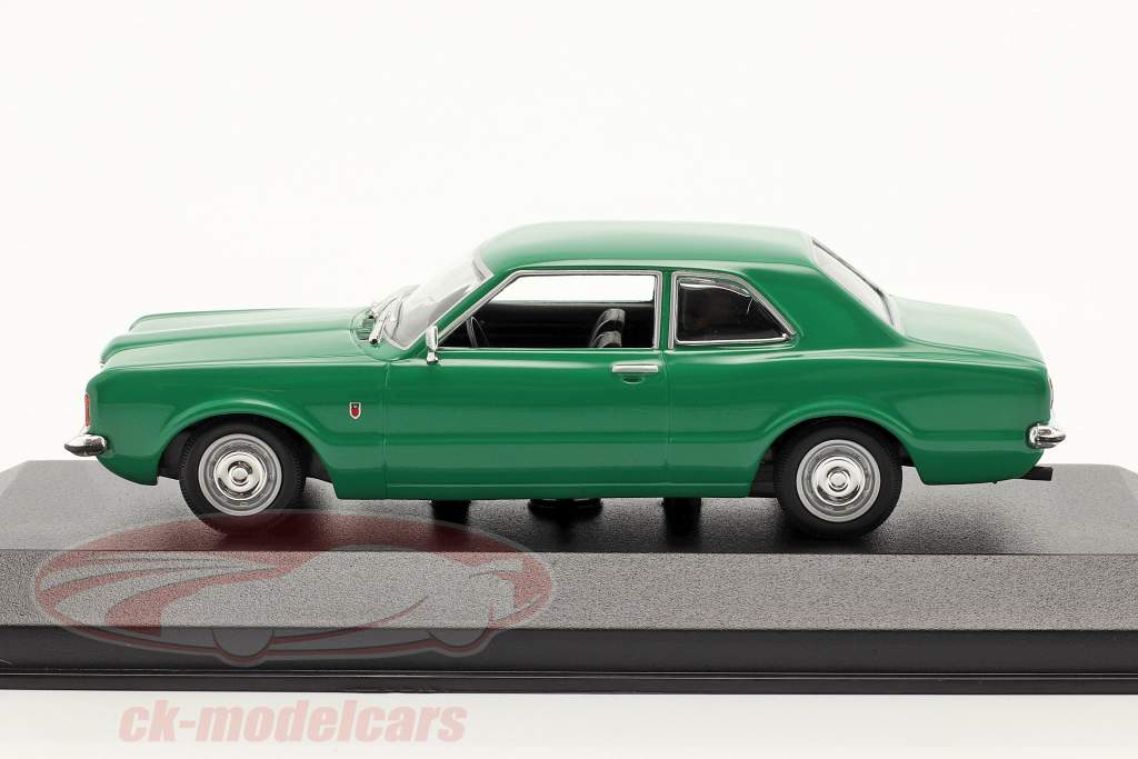 Ford Taunus year 1970 green 1:43 Minichamps