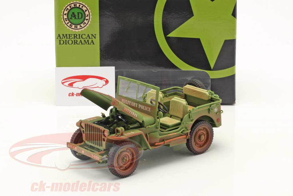 Jeep Willys militaire police Sale version Année de construction 1944 vert 1:18 American Diorama