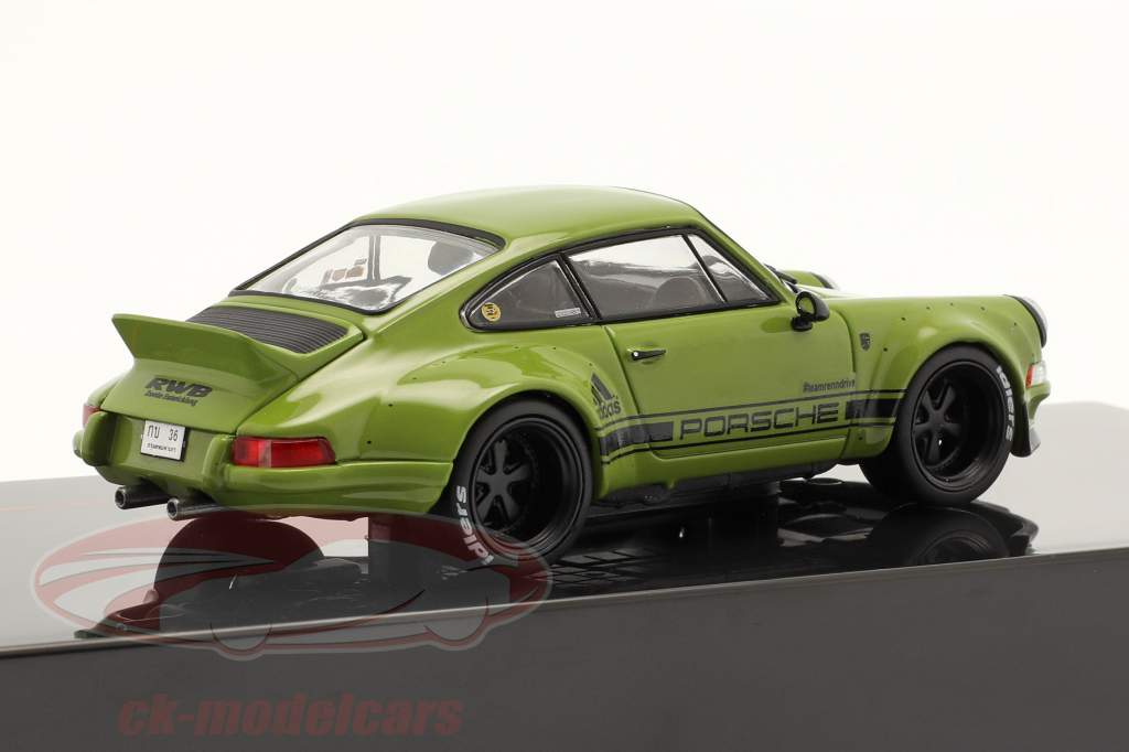 Porsche 911 (964) RWB Rauh-Welt Backdate RHD 橄榄绿 1:43 Ixo