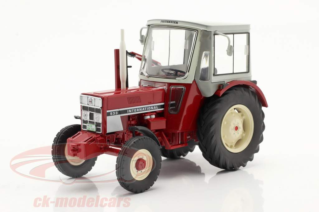 International 533 tractor with Convertible top and Cutter bar Red 1:32 Schuco