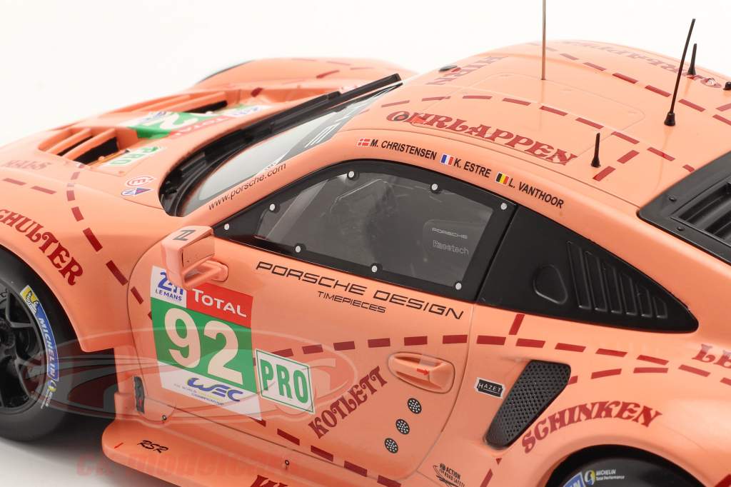 Porsche 911 (991) RSR #92 Klasse Winnaar LMGTE 24h LeMans 2018 Pink Pig 1:18 Ixo