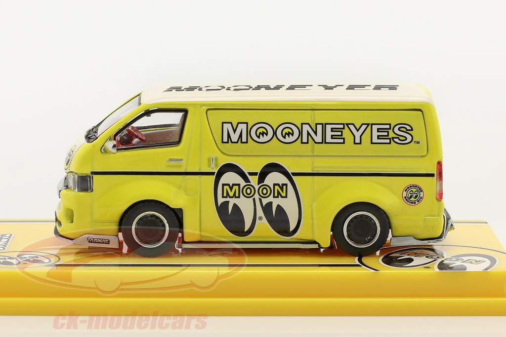Toyota Hiace Widebody Mooneyes jaune 1:64 Tarmac Works