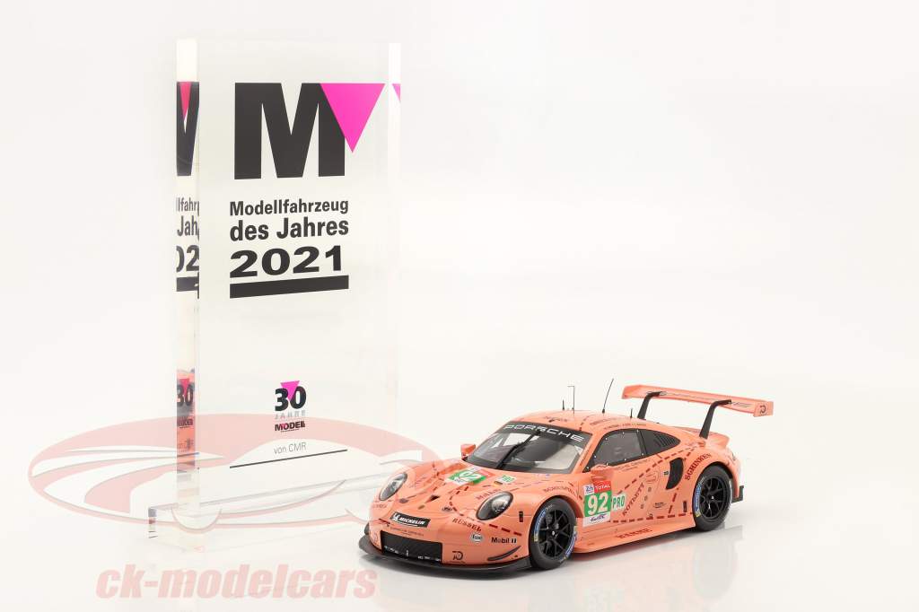 Porsche 911 (991) RSR #92 Classe Gagnant LMGTE 24h LeMans 2018 Pink Pig 1:18 Ixo